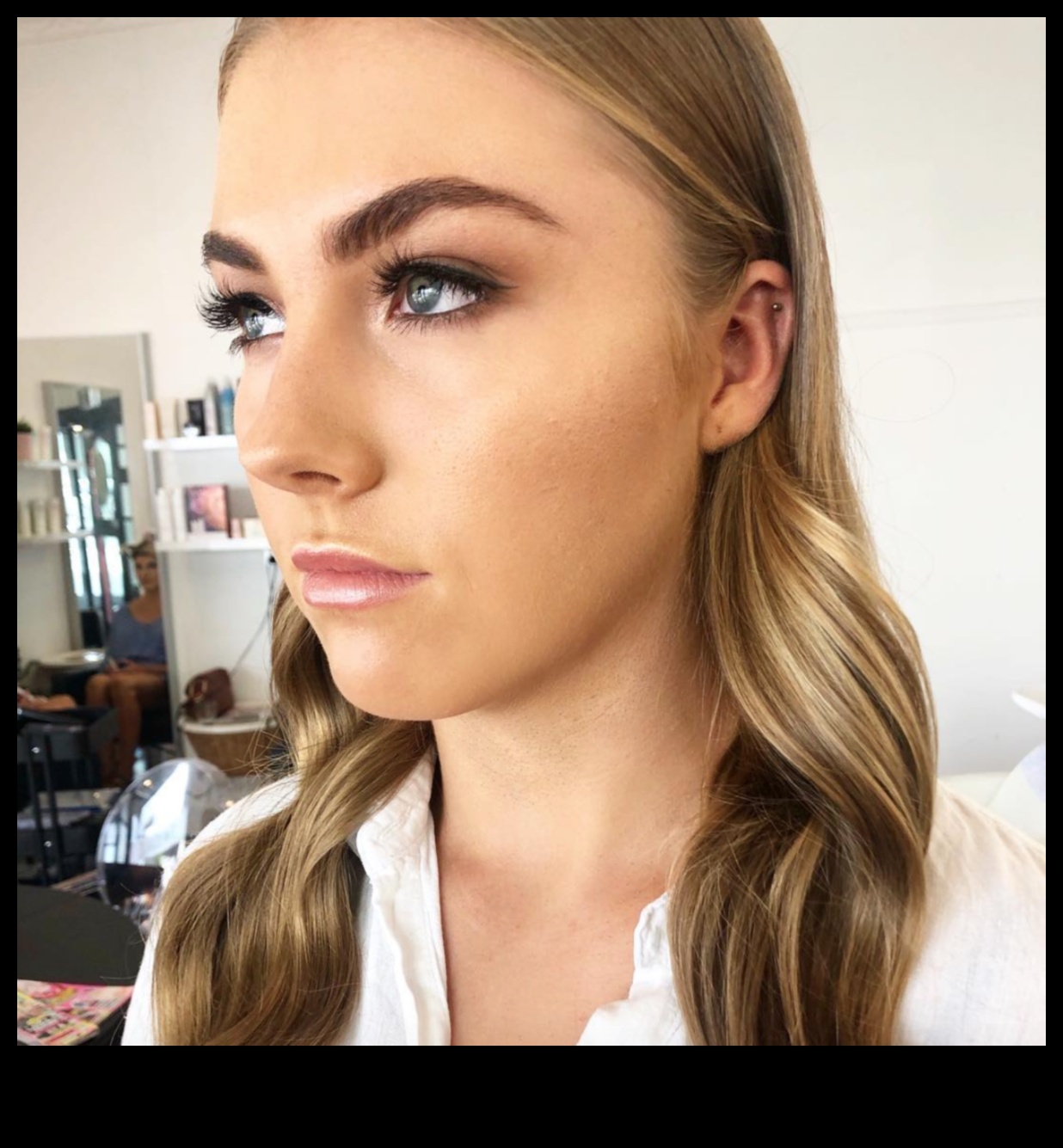 التحول من النهار إلى الليل: نصائح لتحويل مظهر ظلال العيون الخاص بك