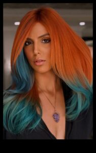 أضواء النيون: ألوان الشعر الجريئة التي تدلي ببيان