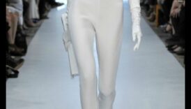 مستقبلية غير رسمية: ملابس حديثة للأناقة اليومية