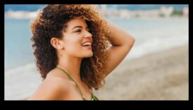 تضيف خصلات الشعر المفعمة بالحيوية تلميح من القوة على عرفك المجعد من في كل مكان النصائح التالية الخمس 4 أقفال مفعمة بالحيوية: إضافة لمسة من الطاقة إلى عرفك المجعد